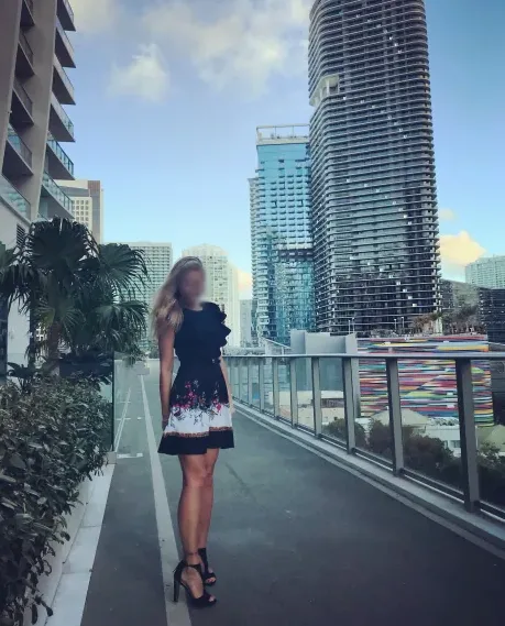 Daniela, 35