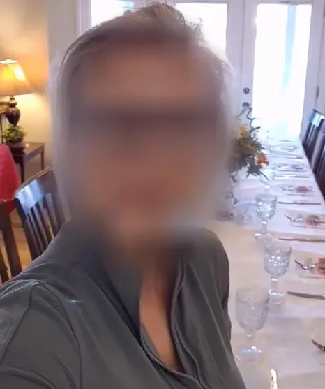 Greta, 38