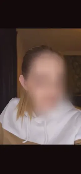 Helena, 36