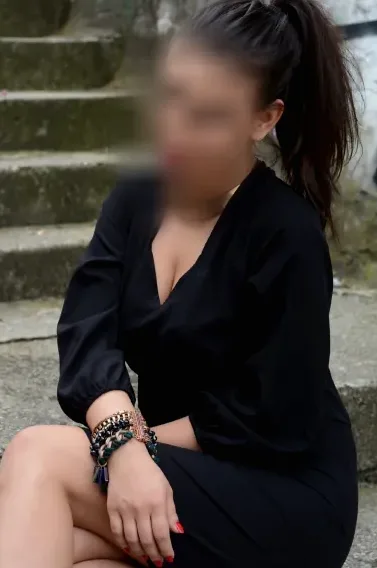 Jette, 31