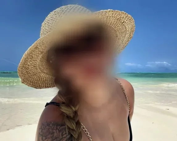 Manuela, 20