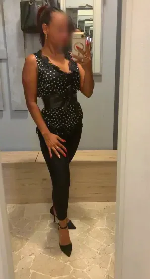 Selin, 36