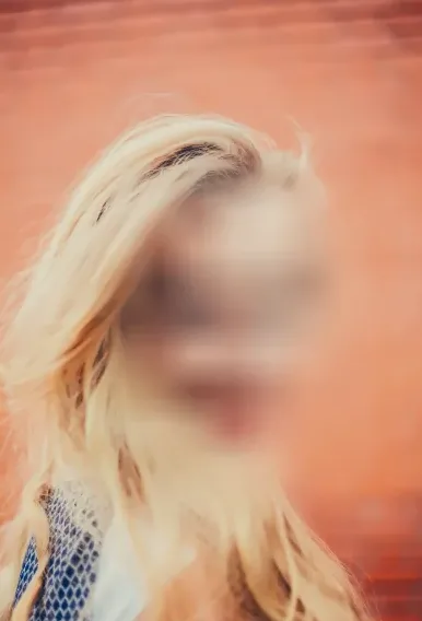Stefanie, 36