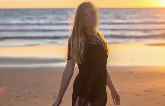 Svenja, 32