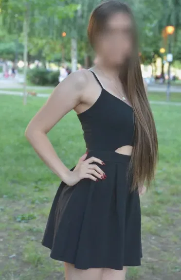 Svenja, 27