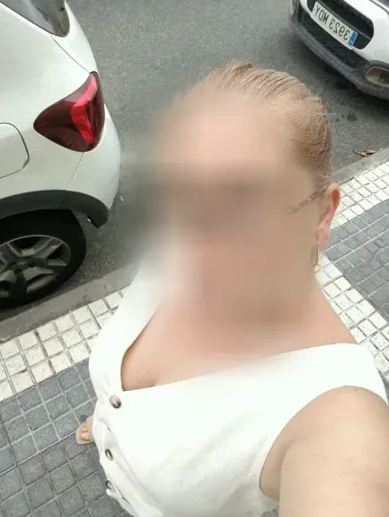 Zeynep, 38